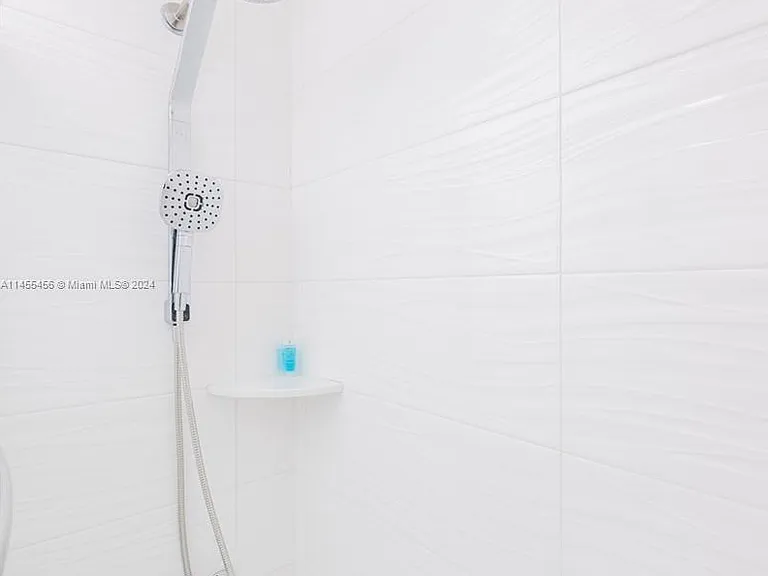 3801 S Ocean Dr #7O — Photo 34