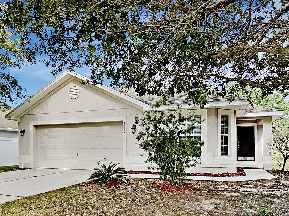 1st image of 1118 Sabine Ln