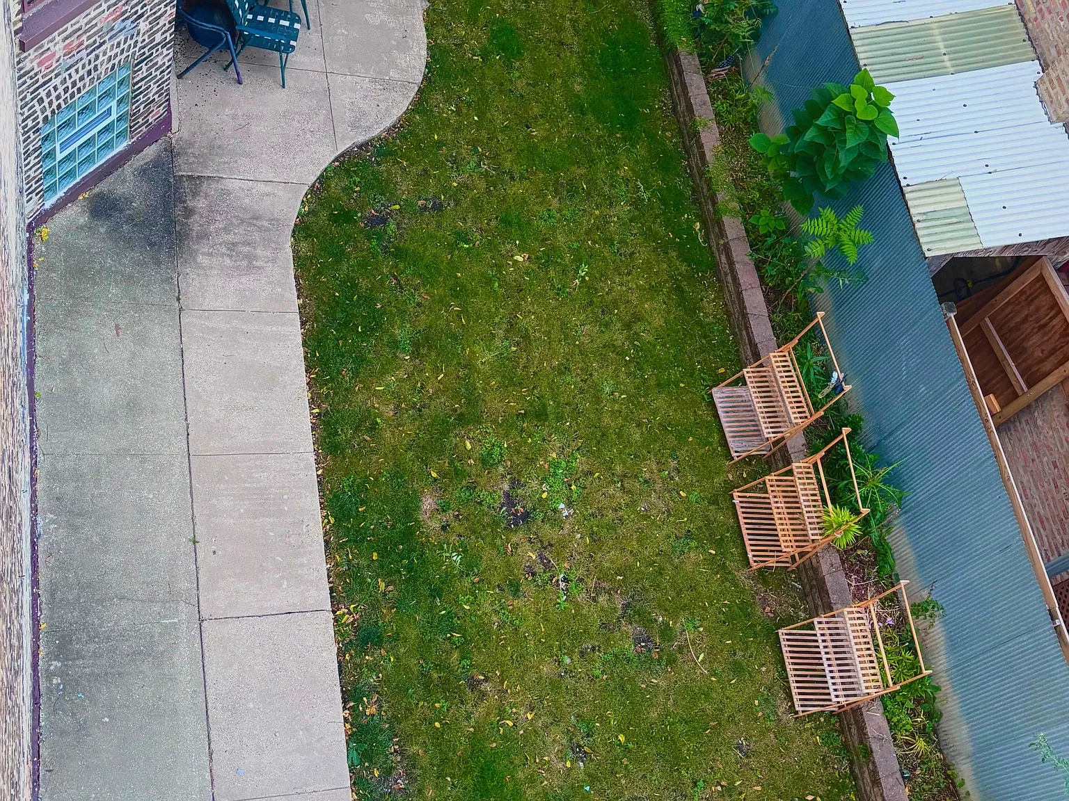 3121 W Augusta Blvd — Photo 3