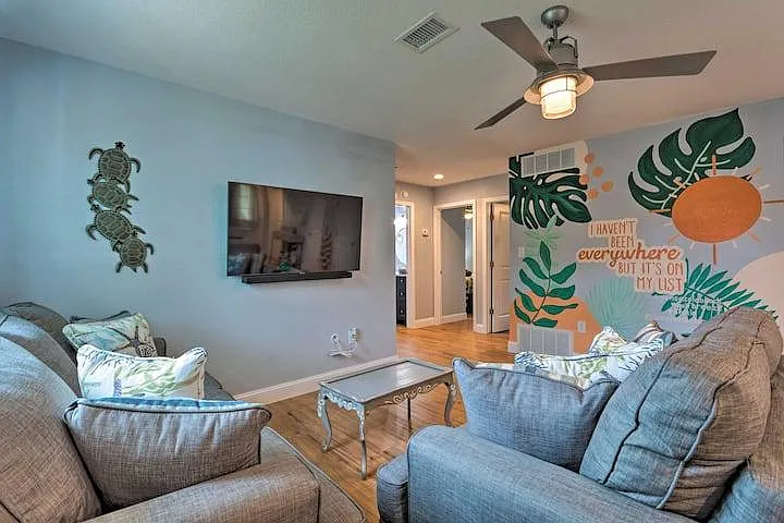3241 Maplewood Dr — Photo 17
