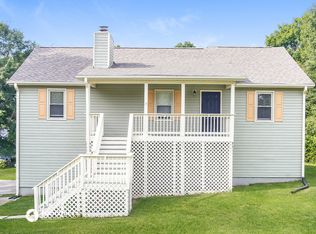 923 S Lassetter Cir, Villa Rica, GA 30180