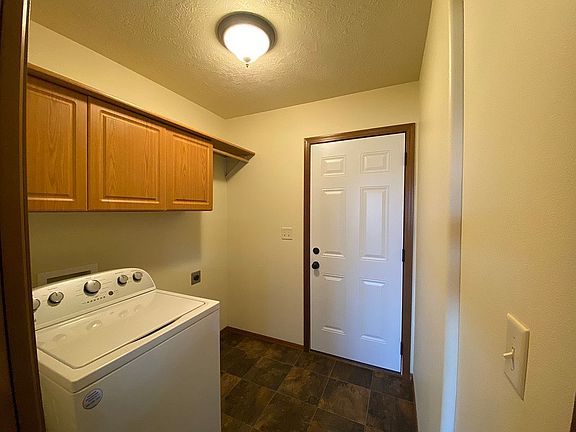 3rd image of 1117 N Lalley Ln
