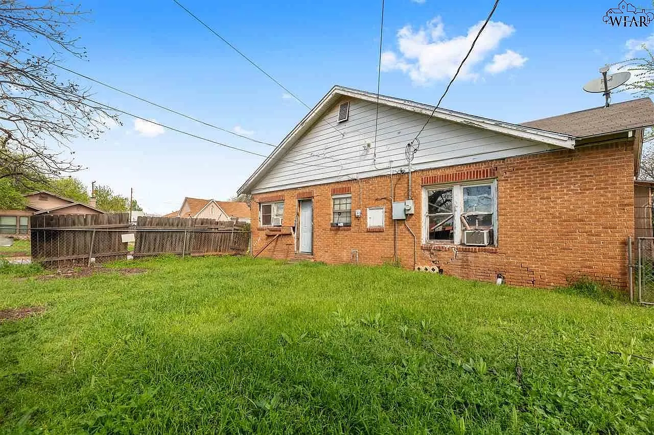 4 bed, 1835 sqft, $800 — Photo 4