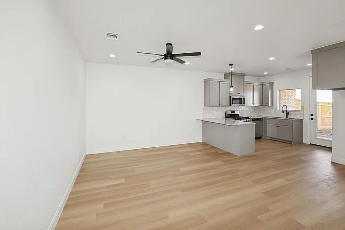 19151 Sierra Madre Dr #C — Photo 3