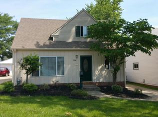 7606 Newport Ave, Parma, OH