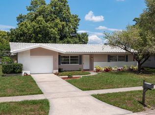 1425 Ambassador Dr, Clearwater, FL 33764