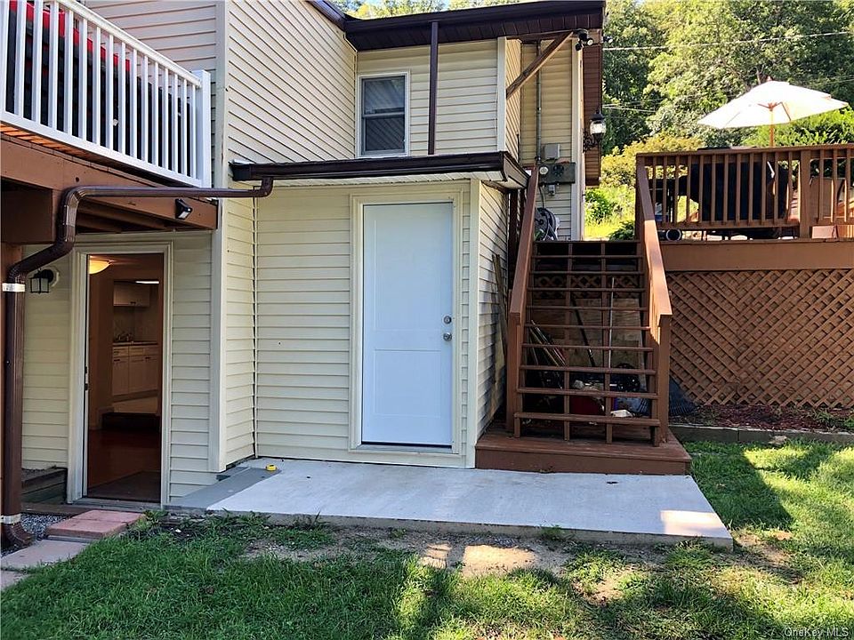 1st image of 58 Ellen Ave #60