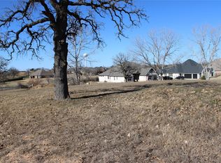 102 Hertiage Dr, Boyd, TX 76023