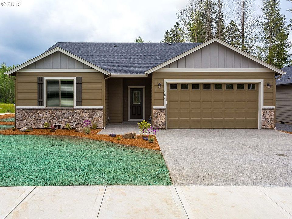 1st image of 107 Zephyr Dr