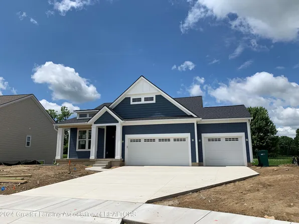 2862 Carnoustie Dr, Okemos, MI 48864