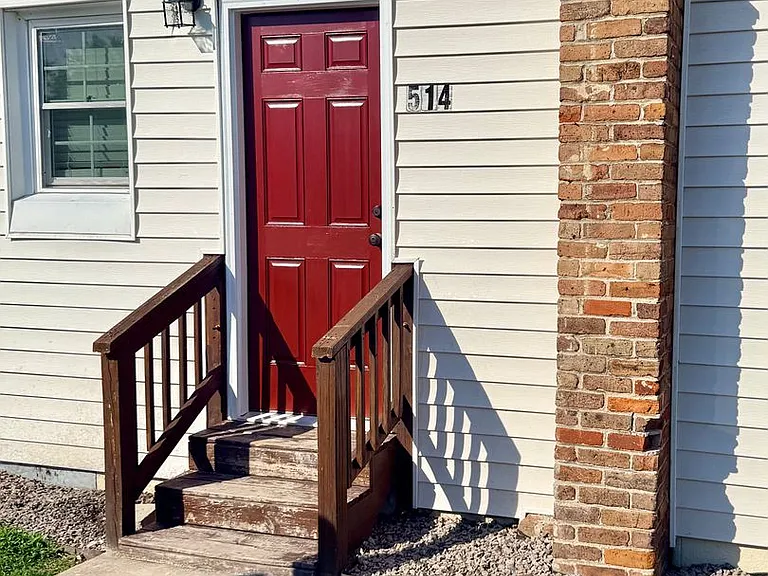 514 Manchester St SE — Photo 8
