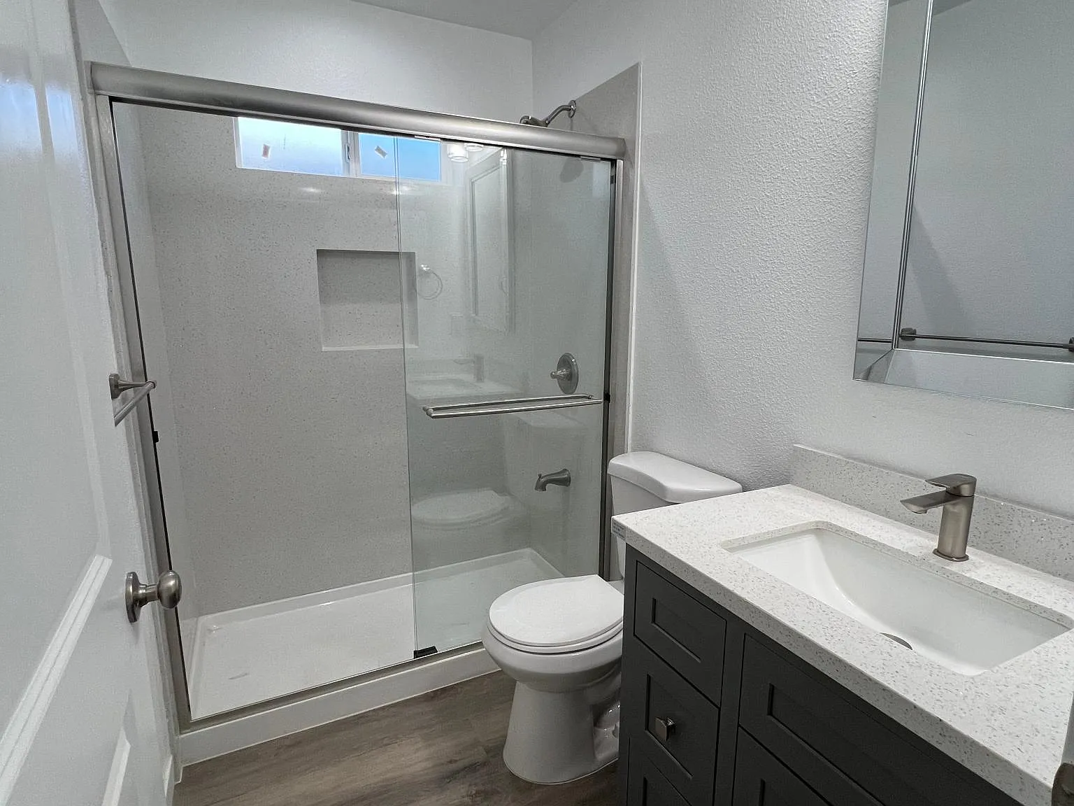 1155 Seminary Ave — Photo 4