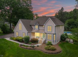 5 Partridge Dr, Blairstown, NJ 07825