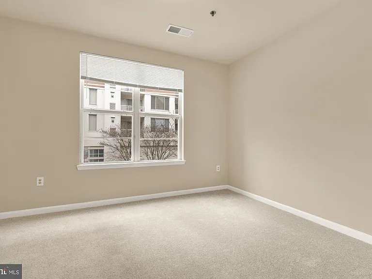 1201 E West Hwy #238 — Photo 23