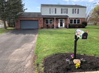 1260 Cherry Ln, Blue Bell, PA 19422