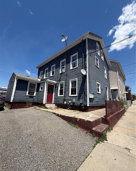 1st image of 373 Cowden St