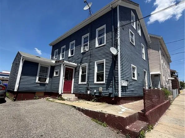 373 Cowden St, Central Falls, RI 02863