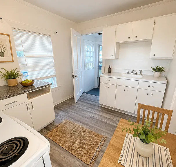 38 Quarry St — Photo 2