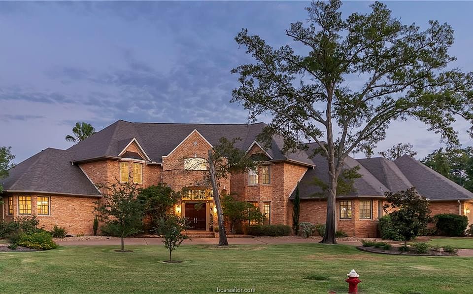 904 Gail Pl, College Station, TX 77845 Zillow