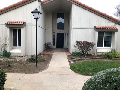 1920 Cougar Ln, Clovis, CA, 93611
