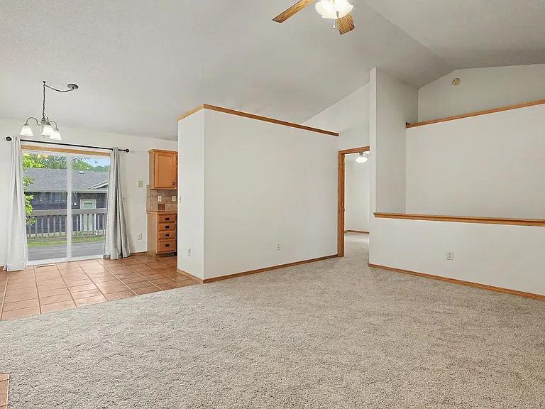 2316 N Shefford Cir — Photo 11