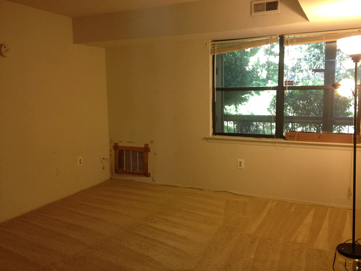 1 bed, 1000 sqft, $1,850 — Photo 2