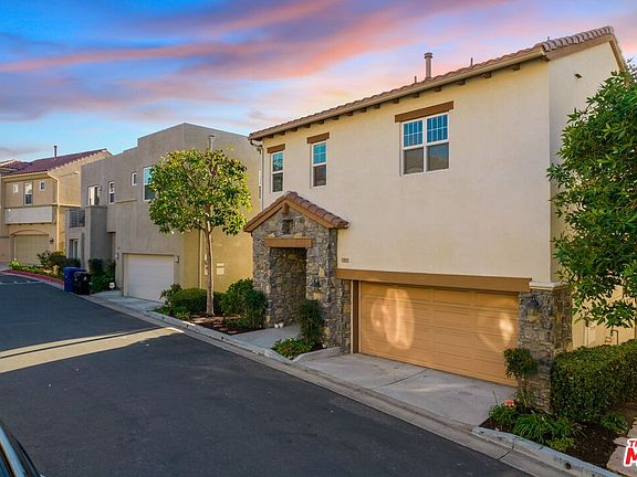 4th image of 5672 Como Cir