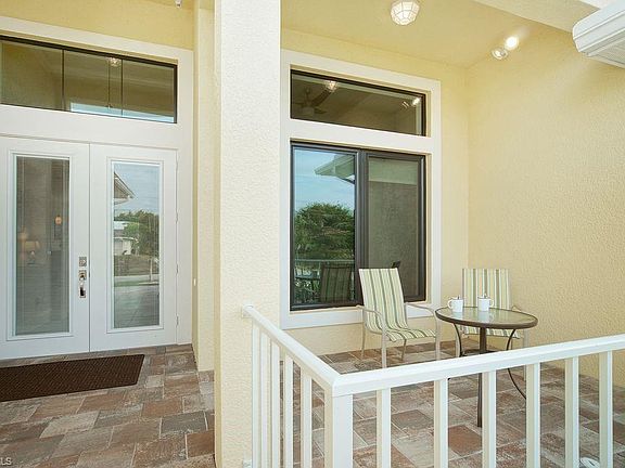 2nd image of 2653 SW 29th Ave