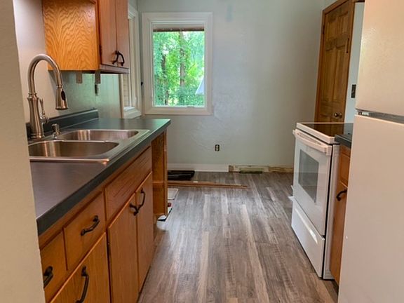 4th image of 3106 Roblang Ct