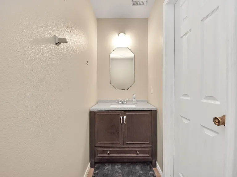 20626 Sycamore Crest Ln — Photo 19