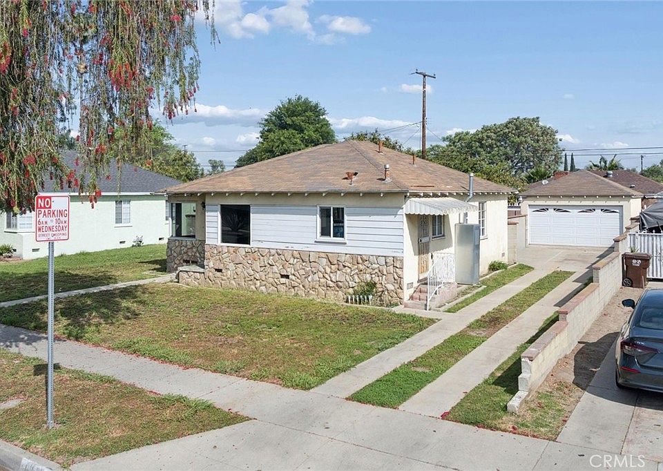 1st image of 1613 E Ezmirlian St