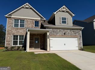 8136 Pine Ridge Rd, Fairburn, GA 30213