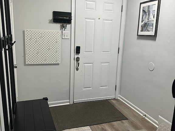 5th image of 3613 Wetherington Dr #100