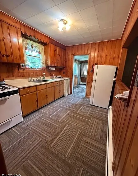 103 Edgewood Ln — Photo 11