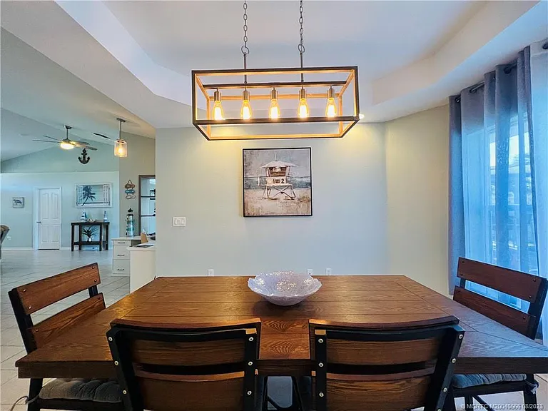 1309 Carlton Ct — Photo 22