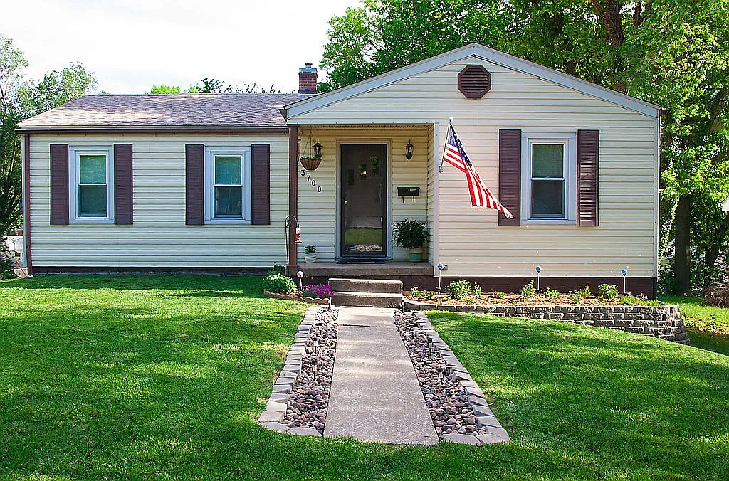 3700 Horn Ave photo 1