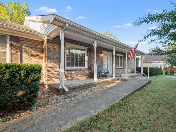 511 Crocus Ct, Murfreesboro, TN 37128