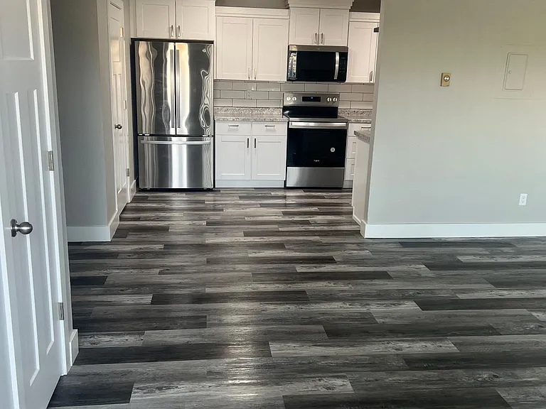 826 E Laramie St #D — Photo 6