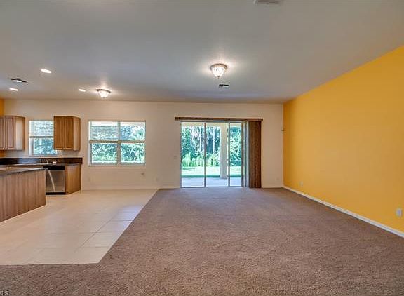 3rd image of 2559 Sawgrass Lake Ct