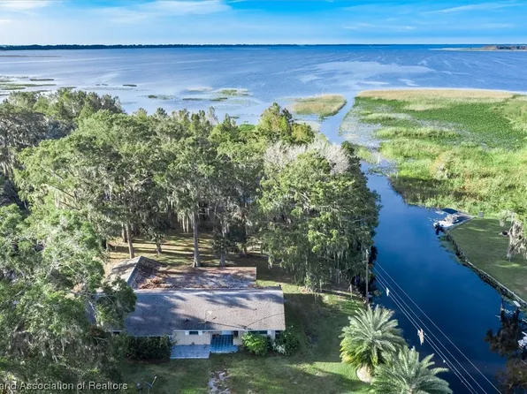 Lorida FL Luxury Homes For Sale - 43 Homes | Zillow