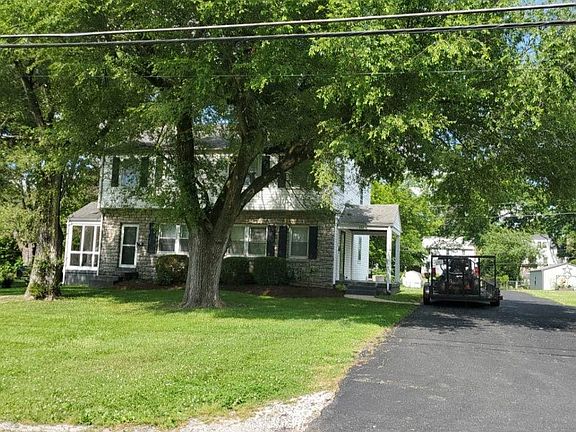 2nd image of 111-113 Birchwood Ave