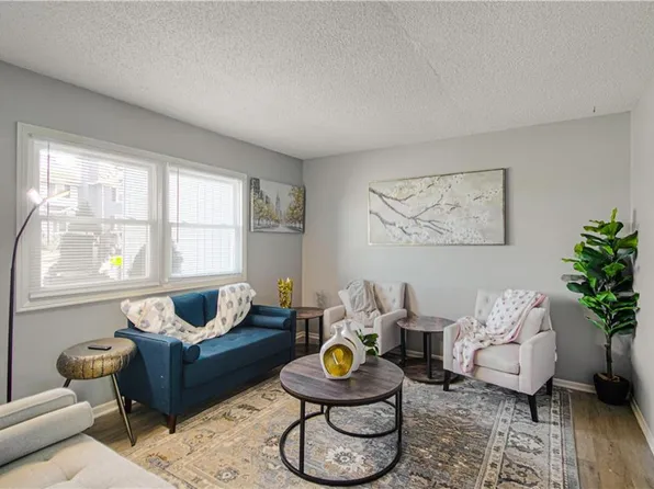 10912 McKinley Ave, Kansas City, MO 64134