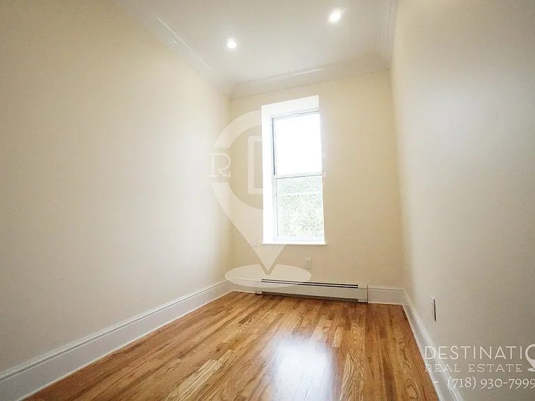 526 3rd Ave #2 — Photo 17
