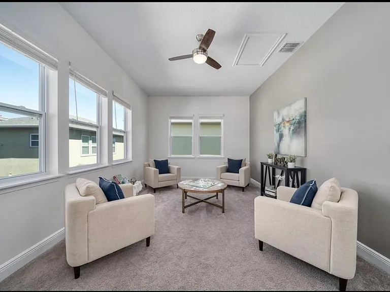 7070 Higgs Aly — Photo 16