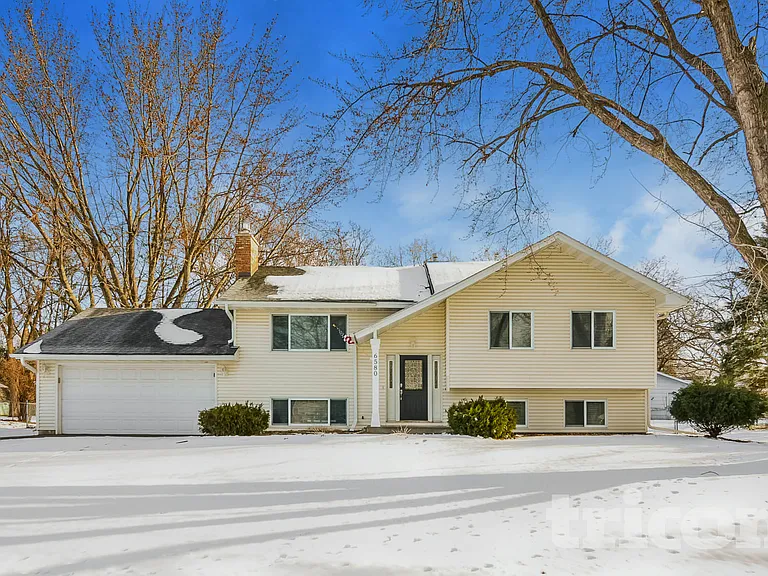 6580 E Fish Lake Rd — Photo 1