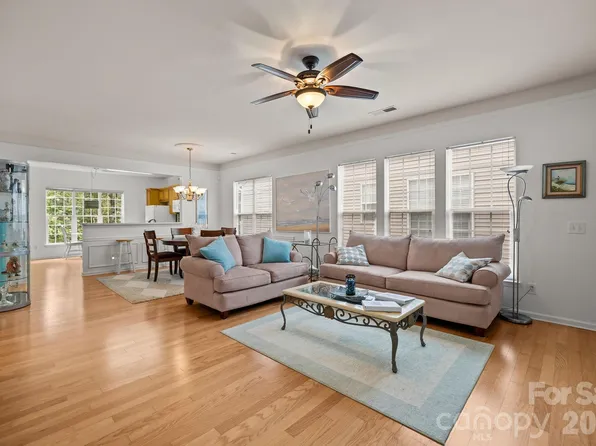 17517 Hawks View Dr #164, Fort Mill, SC 29707