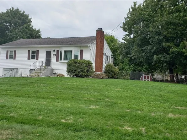 14 Victoria Drive, Newburgh, NY 12550