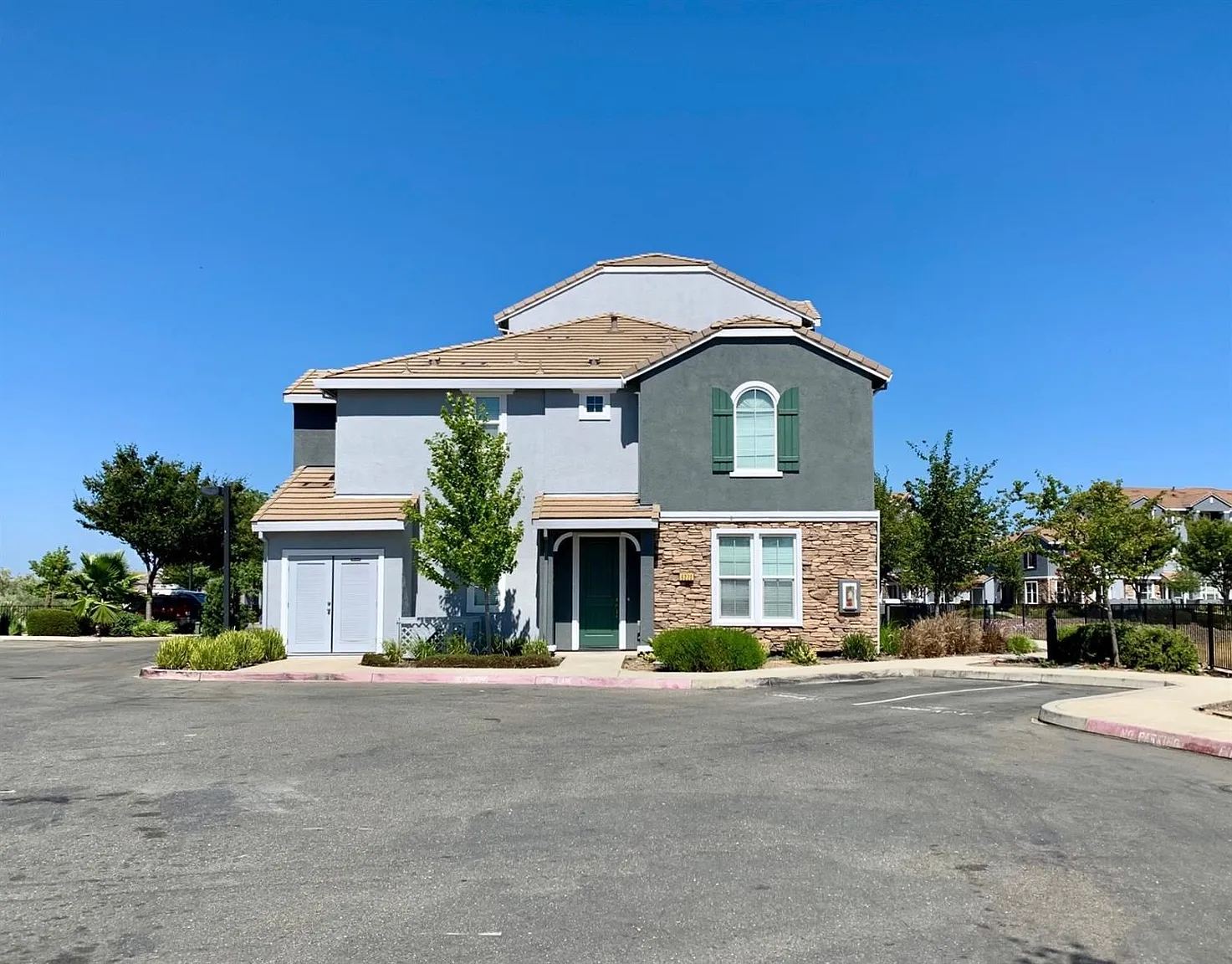 6220 Lonetree Blvd photo 1