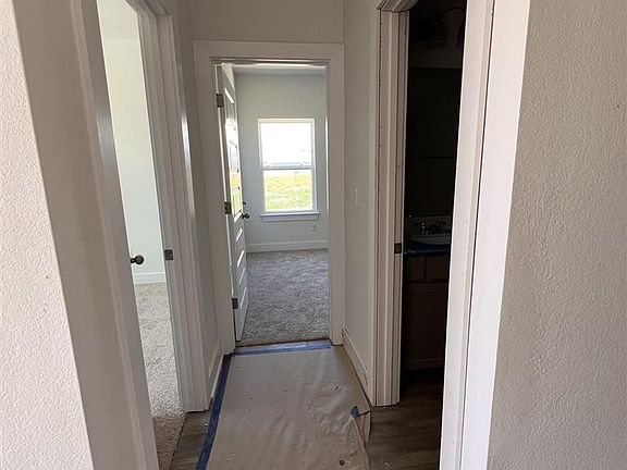 5th image of 345 Denali Dr