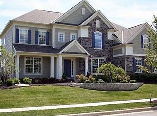7461 Pinecrest Dr, Blacklick, OH 43004